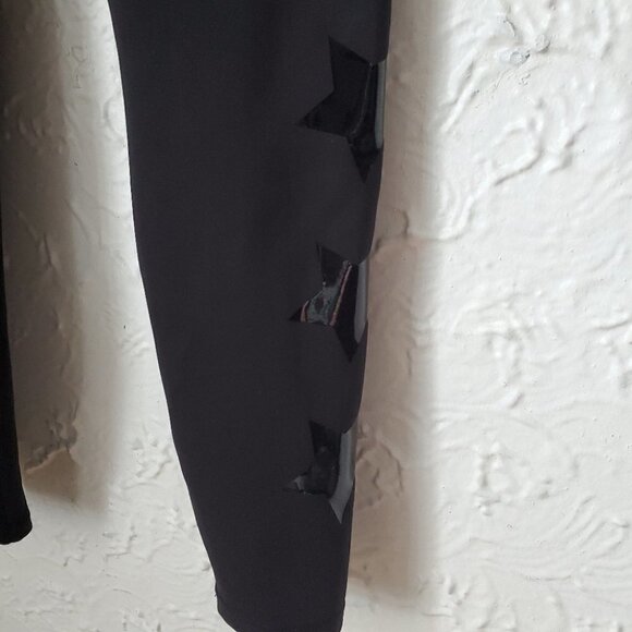 KENDALL + KYLIE Banded Leggings - Picture 8 of 10